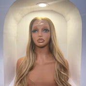 The ALEXANDRA - Champagne Balayage - Body Wave Frontal Lace Wig